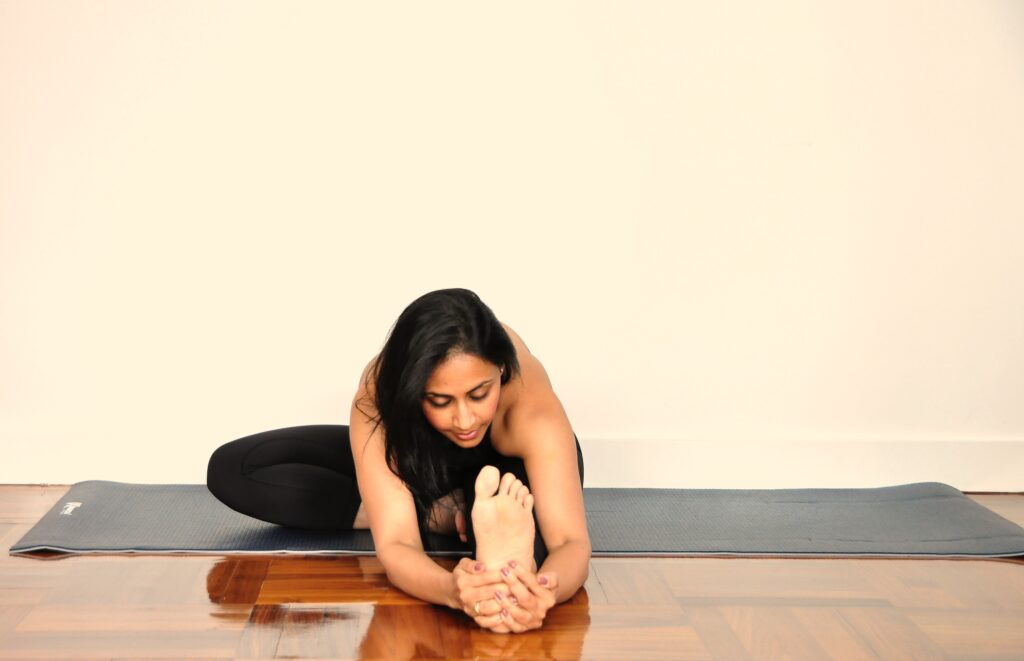 How To Practice Satya: Ask Yourself These 3 Simple Questions – Brett Larkin  Yoga