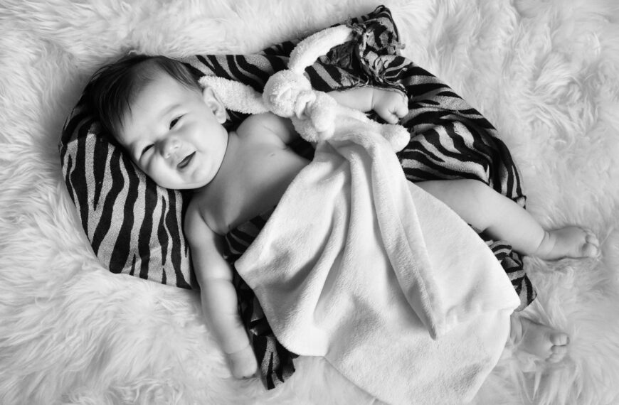 Newborn Photoshoot Tips With Ali Ghorbani